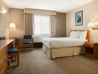Days By Wyndham Hotel 3*